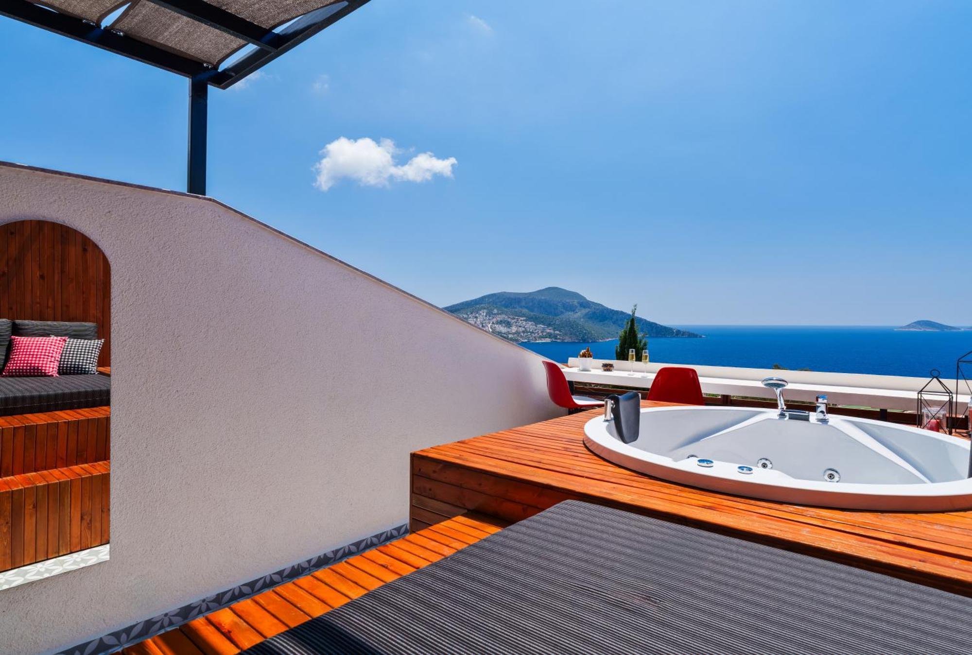 Lupia Suites Kalkan Exteriör bild