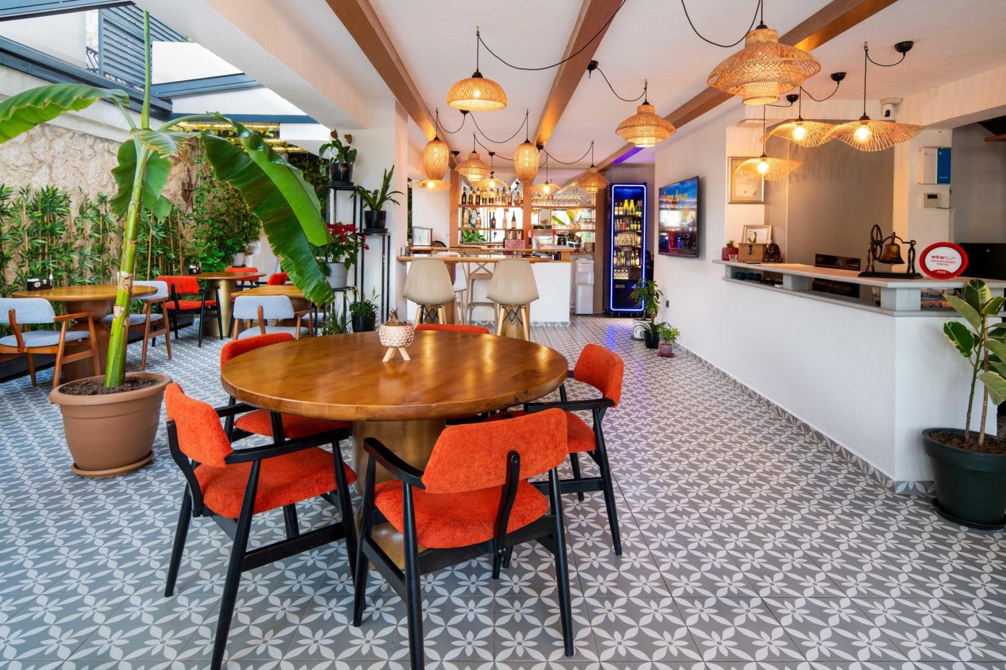 Lupia Suites Kalkan Exteriör bild