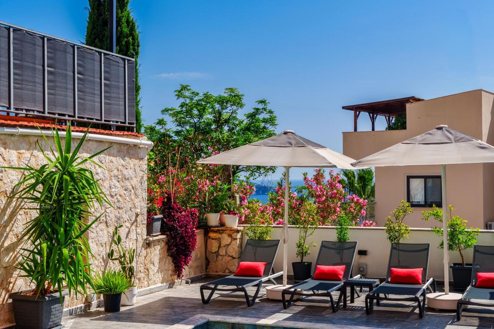 Lupia Suites Kalkan Exteriör bild