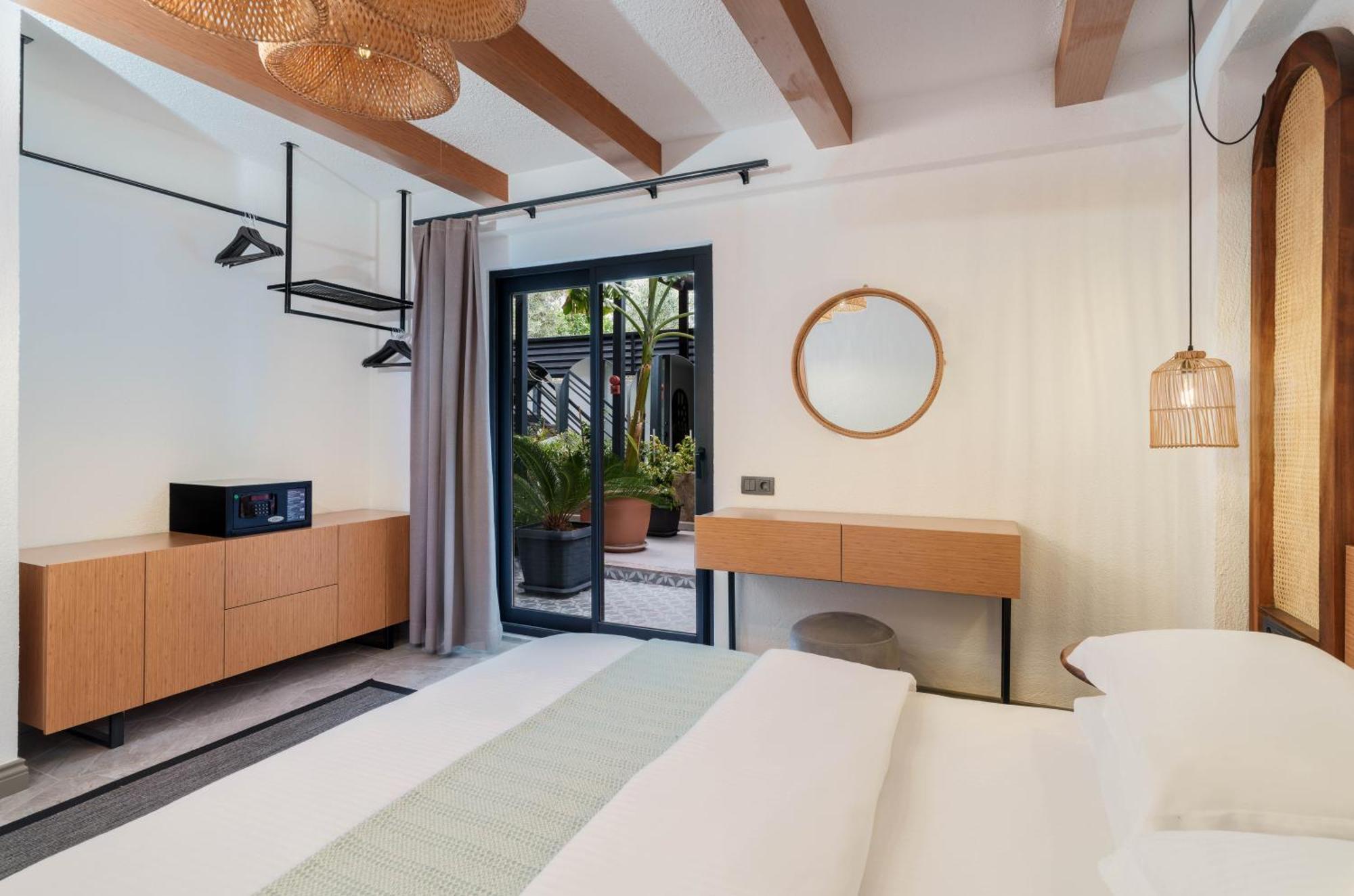Lupia Suites Kalkan Exteriör bild